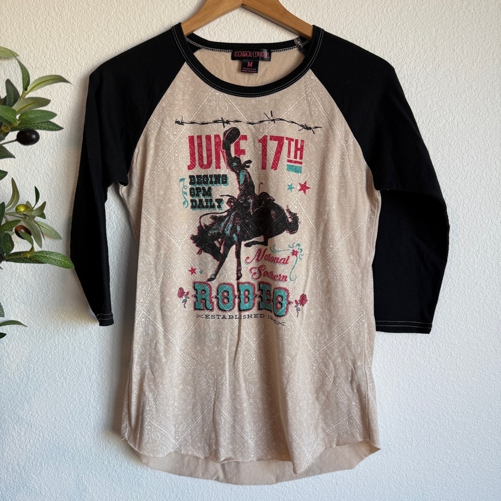 Rock & Roll Cowgirl Western Graphic Raglan Tee Rodeo Festival Shirt Size Medium